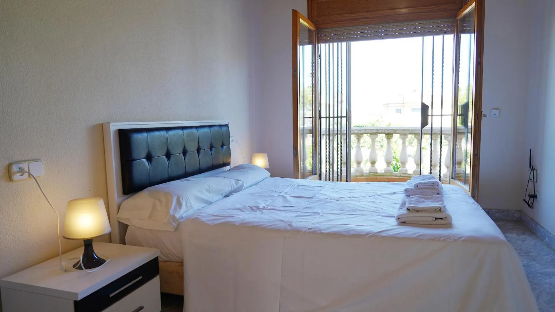 Vila Amfora Miro Sant Pere Pescador 0*,  Španělsko
